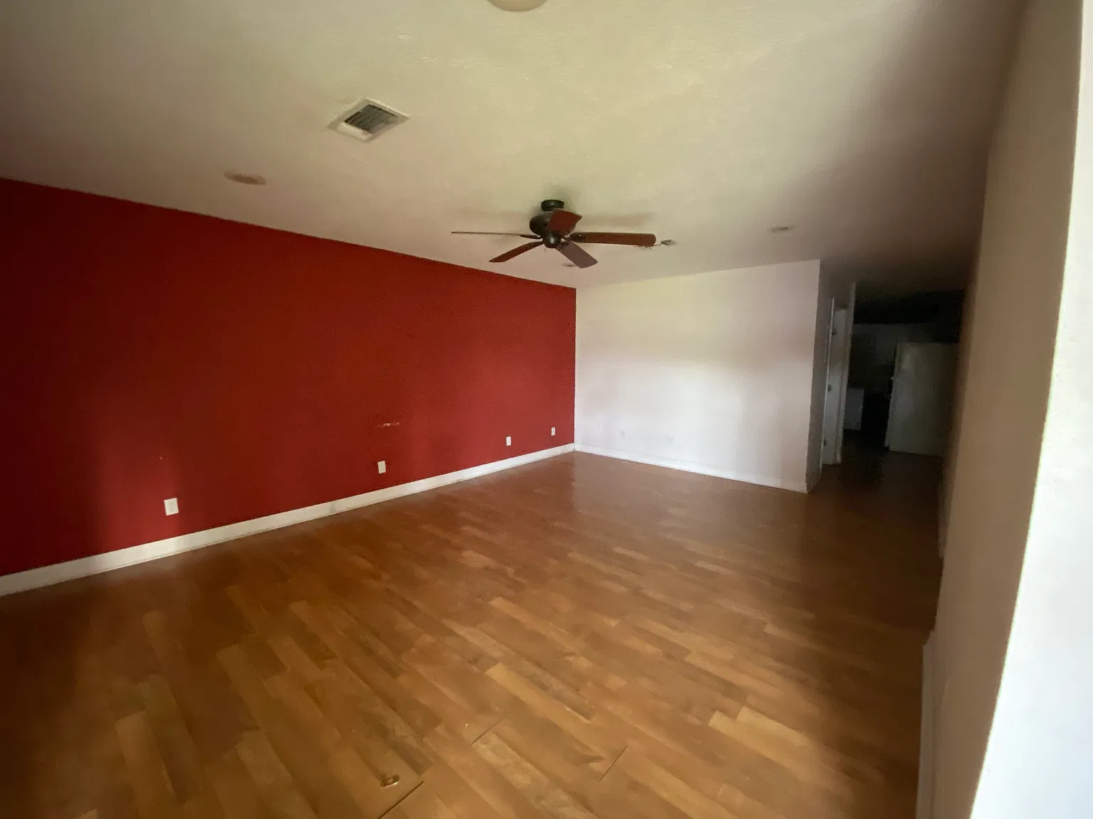 4 bed, 2200 sqft, $1,600 — Photo 4