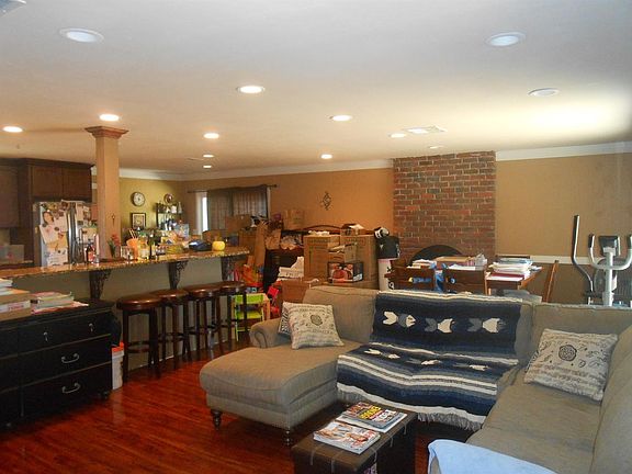 2nd image of 4619 E Trenton Ct