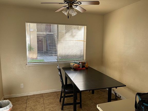 3rd image of 138 Damsen Dr