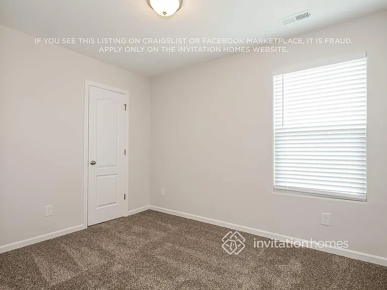 3915 Rosfield Dr — Photo 10
