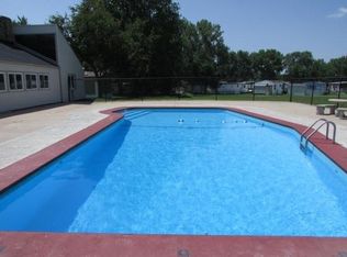 2812 N 3rd St, Lincoln, NE 68521