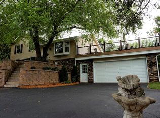 W303S8374 Forest Ct N, Mukwonago, WI 53149