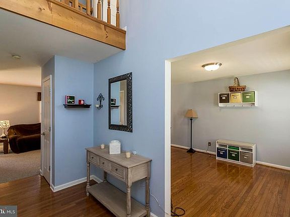4th image of 11815 Oakhurst Dr