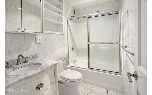 Rented by Douglas Elliman | media 8