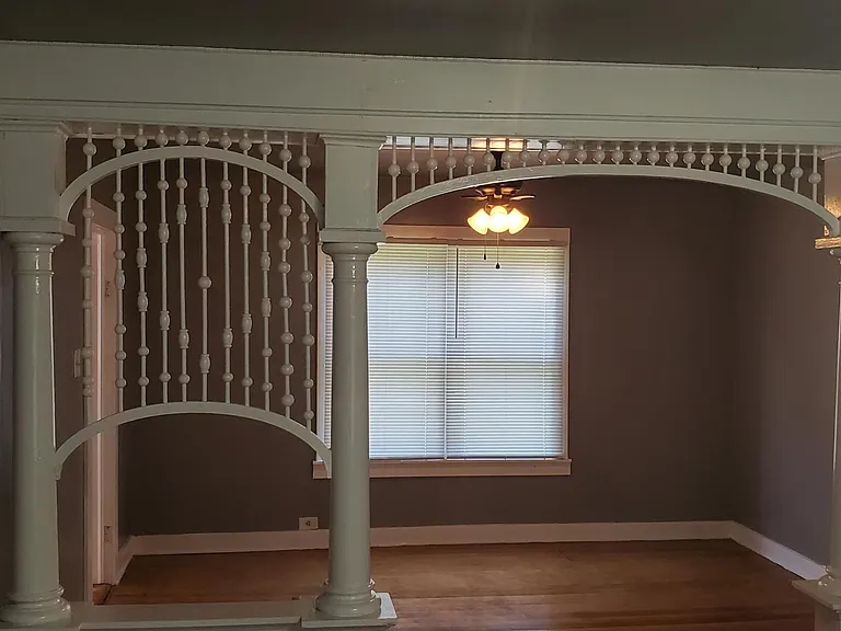 5 E Maple — Photo 12