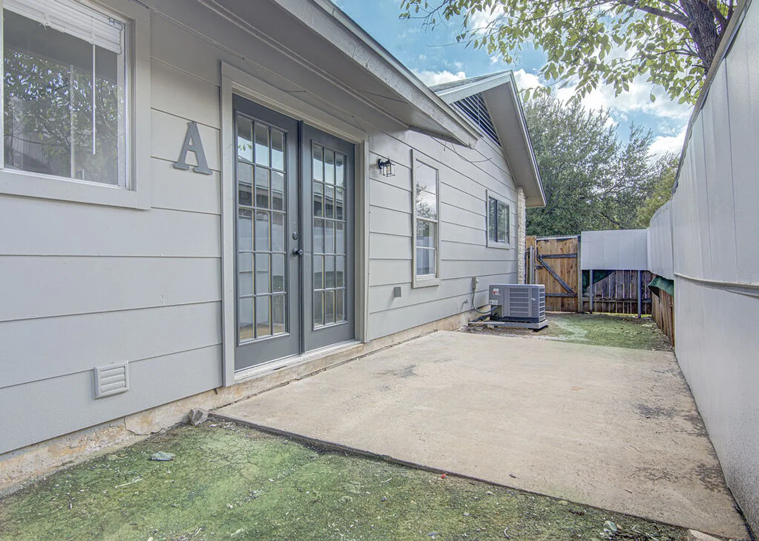 426 Chisholm Valley Dr — Photo 4