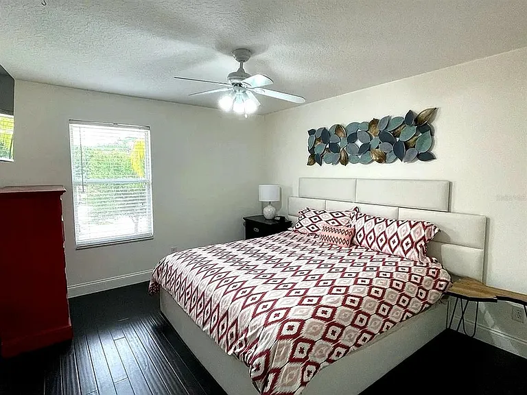 5198 Adair Oak Dr — Photo 14