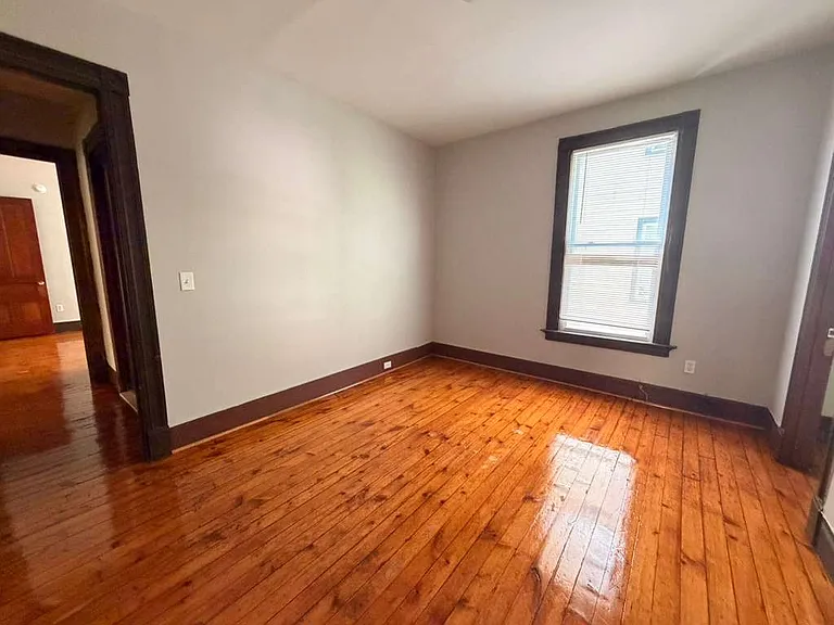 331 Edgewood Ave #1B — Photo 7
