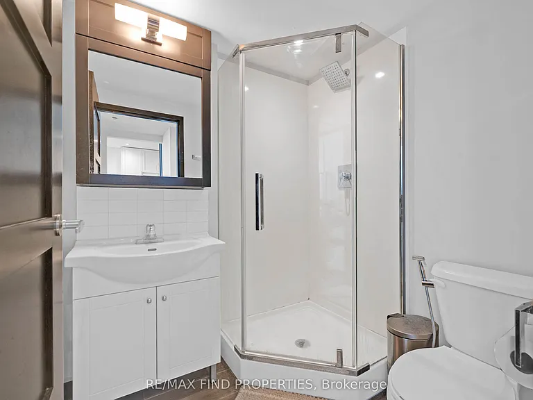 330 Phillip St #2709 — Photo 24
