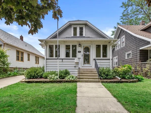 6606 32nd AVENUE, Kenosha, WI 53142