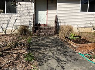 24095 NE Dayton Ave, Newberg, OR