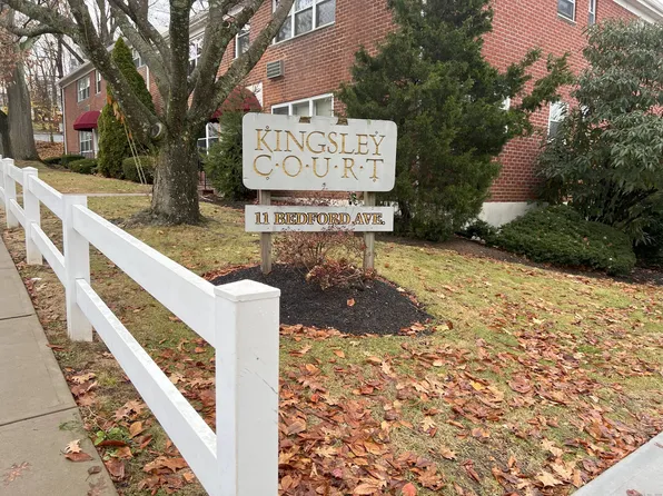 11 Bedford Avenue APT C1, Norwalk, CT 06850