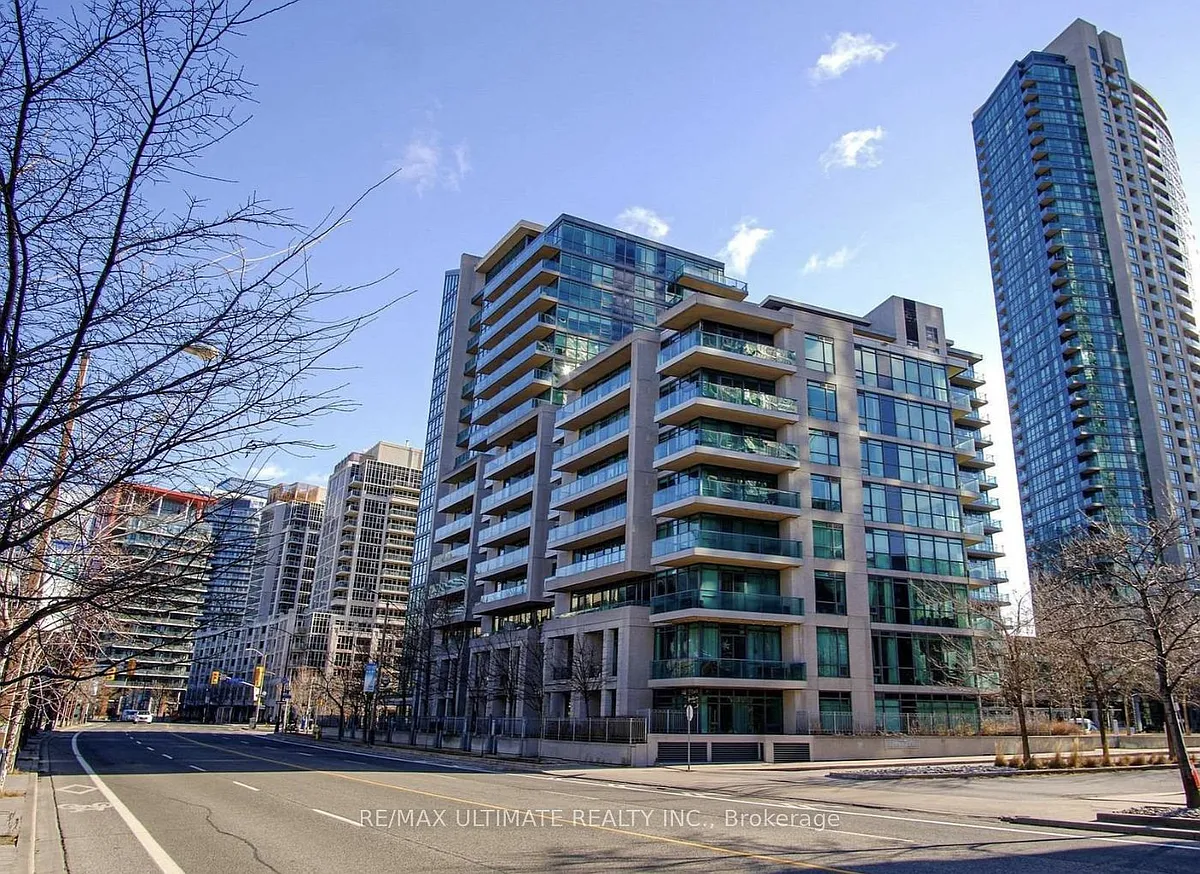 Building Photo - 209 Fort York Blvd #459