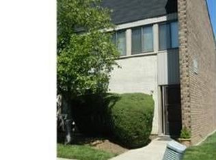 4806 Oxford Ct, Bensalem, PA