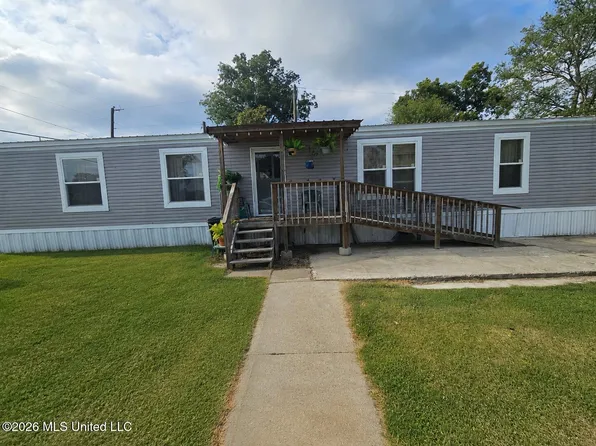 101 Railroad Ave, Beulah, MS 38726