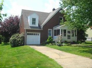 1727 Raymond Ave, Latrobe, PA 15650