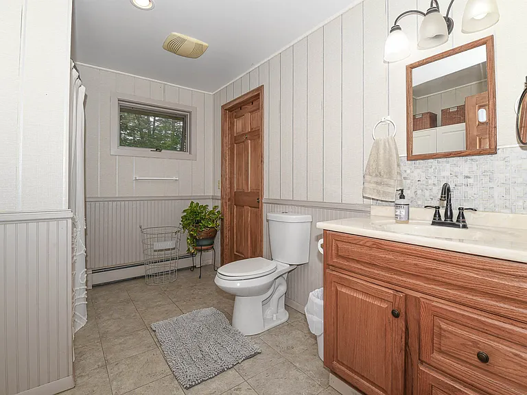 19 Baker Cir — Photo 35
