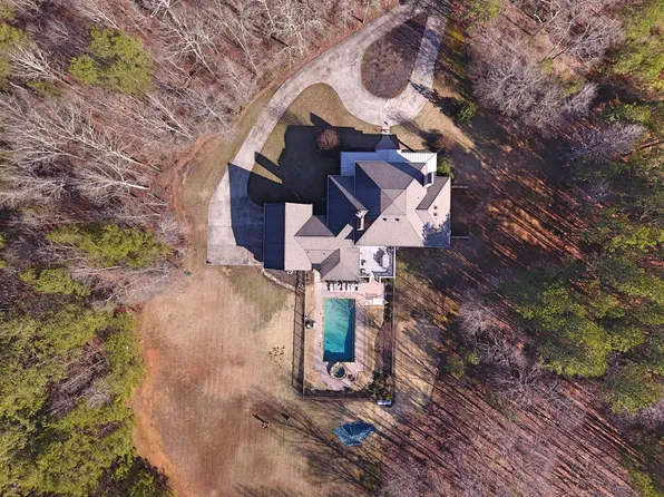 25 Rivercreek Xing, Kingston, GA 30145