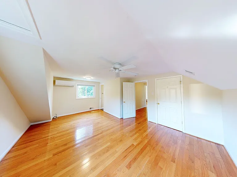 2518 Harmon Rd — Photo 10