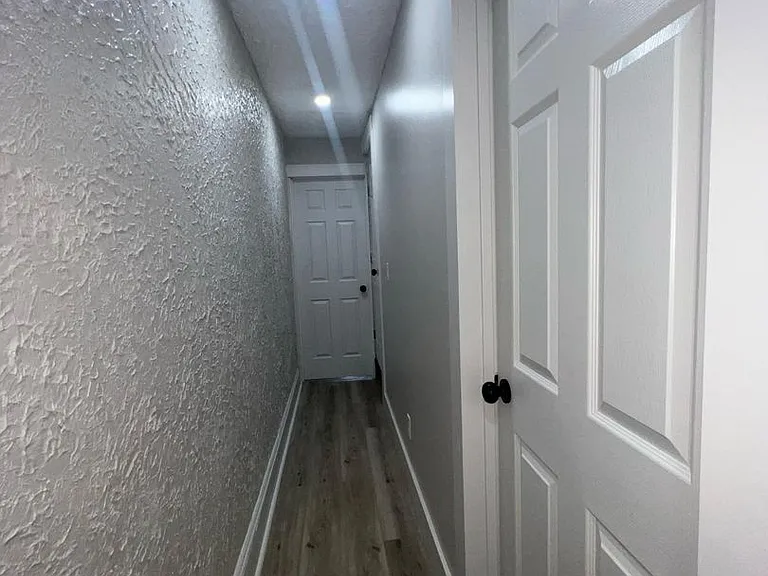 134 Old Rose St — Photo 11