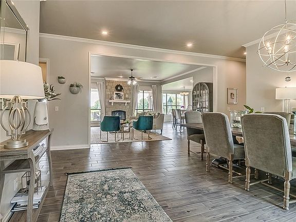 4th image of 1710 Lake Shadows Ct