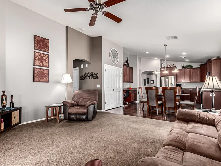 19589 N Portarosa Ct — Photo 10