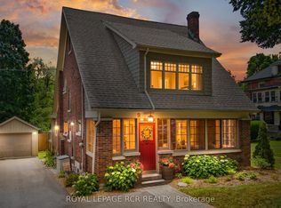 9 York St, Orangeville, ON L9W 1L7