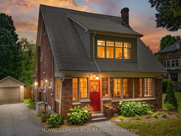 9 York St, Orangeville, ON L9W 1L7