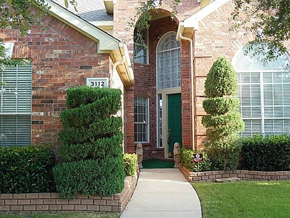 4th image of 3112 Calstone Cir