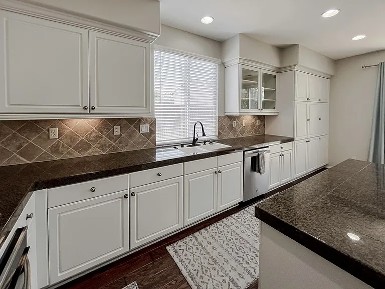 7905 Leway Dr — Photo 21