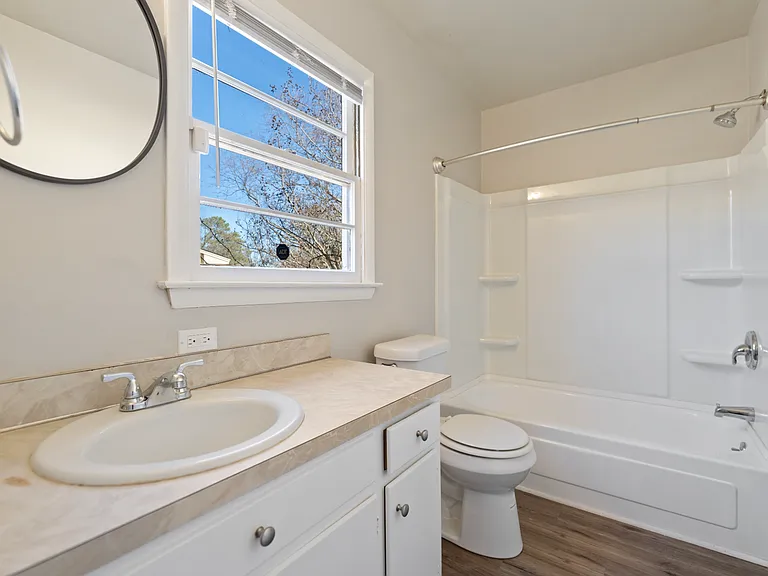 3422 Atlantic Ave — Photo 3