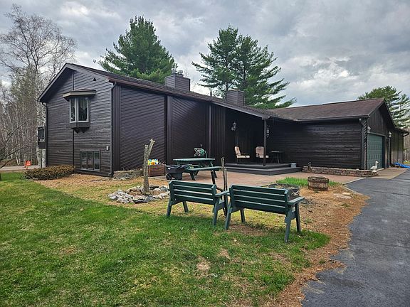2nd image of 1201 Pine Ridge Rd