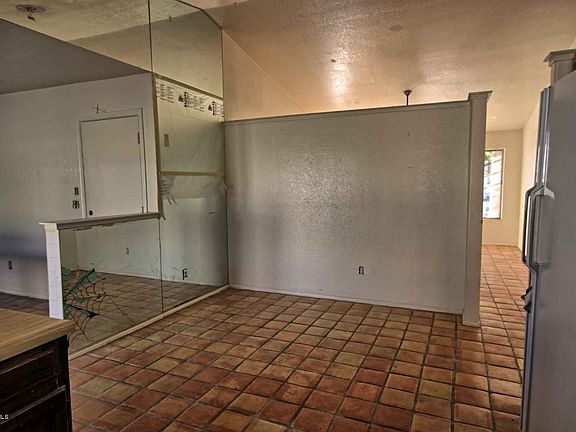3rd image of 4802 E Olney Dr