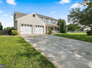 72 Appletree Ln, Sewell, NJ 08080