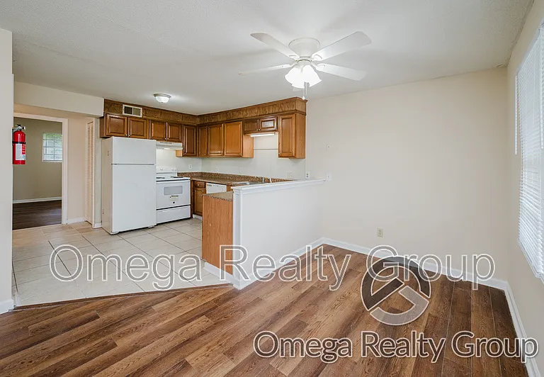 2711 18th Ave #14 — Photo 10