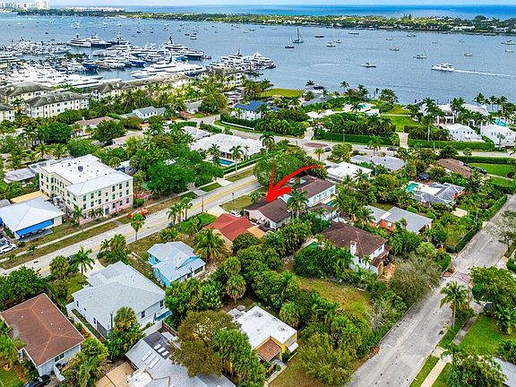 4th image of 3633 N Flagler Drive