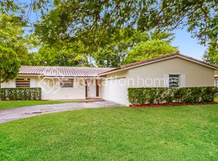 7602 NW 40th St, Pompano Beach, FL 33065
