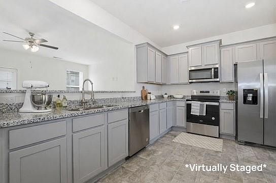 4th image of 2687 Paxton Pl