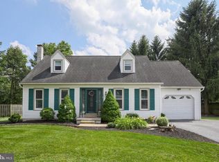 66 Allen Rd, Ephrata, PA 17522