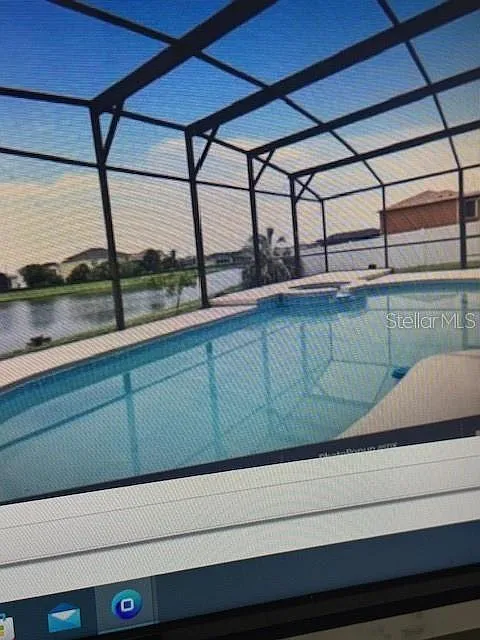 7 bed, 4.0 bath, 2679 sqft, $3,700 — Photo 4