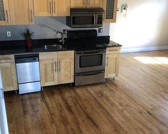 3rd image of 49 Munroe St APT 205