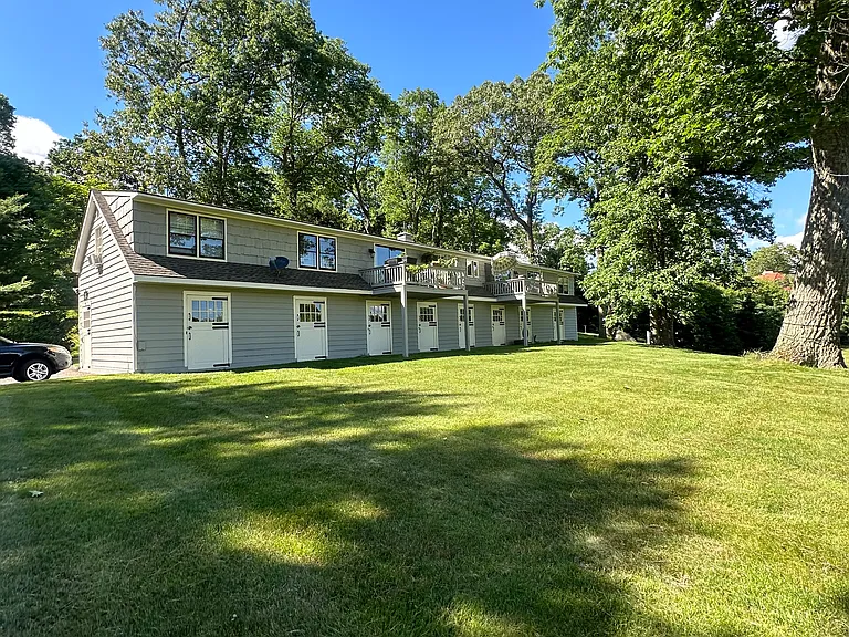 20 Old Wagon Rd #1 — Photo 5