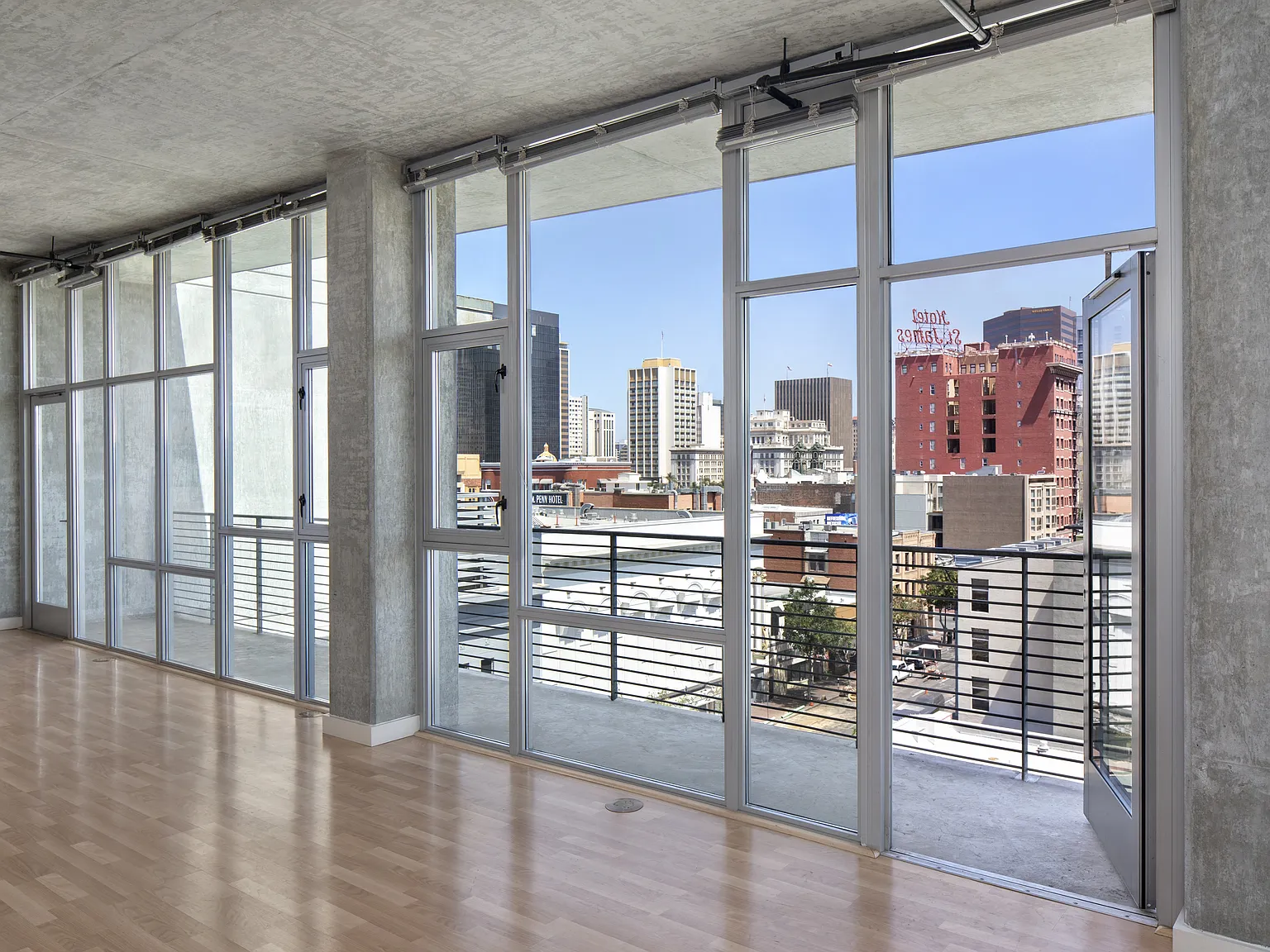 Vela Apartment Homes — Photo 4