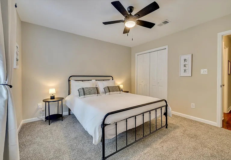 4467 Belair Dr #4 — Photo 19