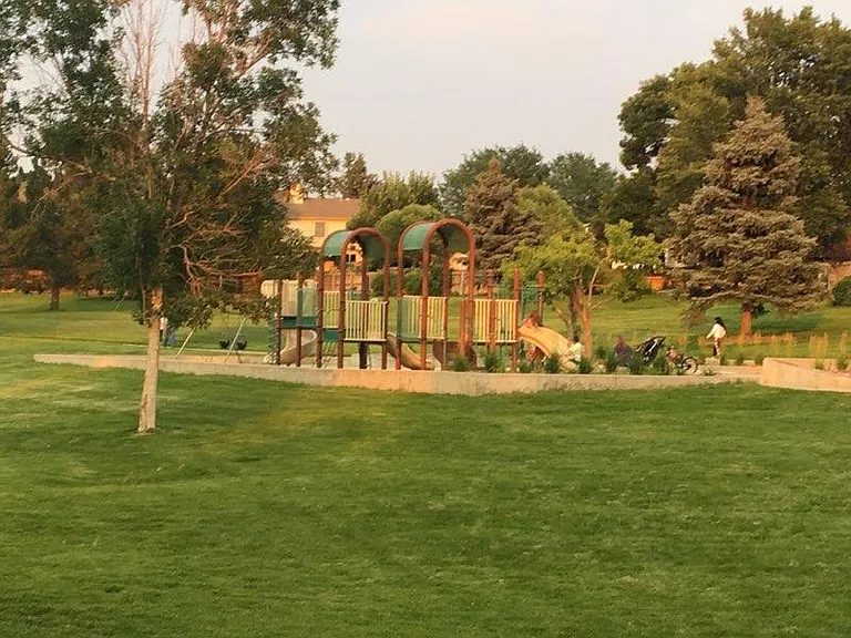 14595 E Temple Pl — Photo 31