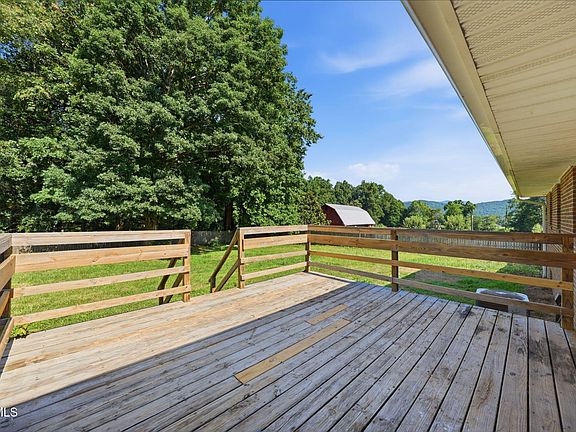2nd image of 284 H Heaton Rd