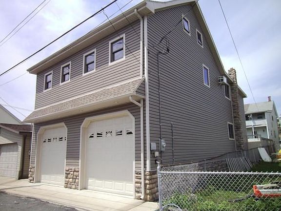 2nd image of 409 W Olive St