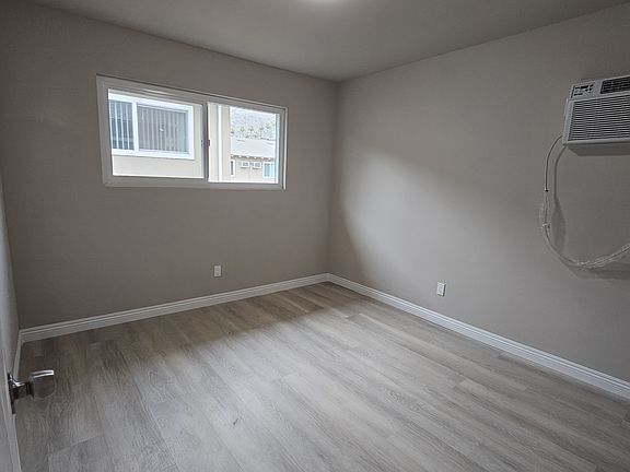 3rd image of 1280 N San Gabriel Ave #1240-07