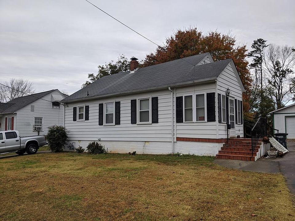 1st image of 178 Hamlin Ave