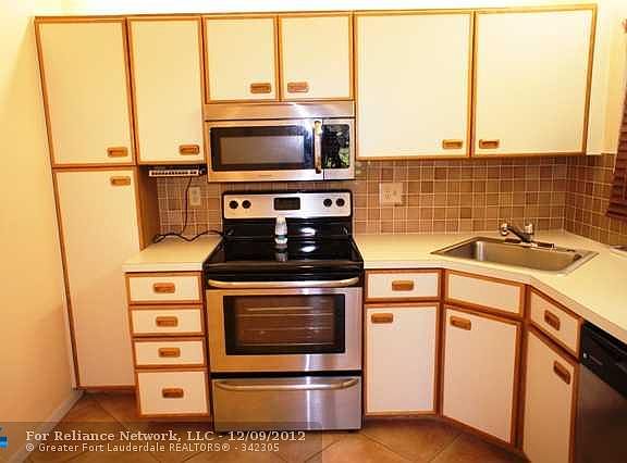 3rd image of 4740 NW 22nd St #4290